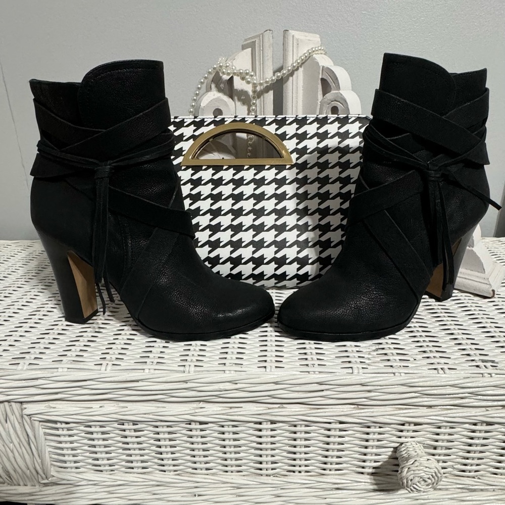 Vince Camuto Charisma Style Pebbled Leather Boots